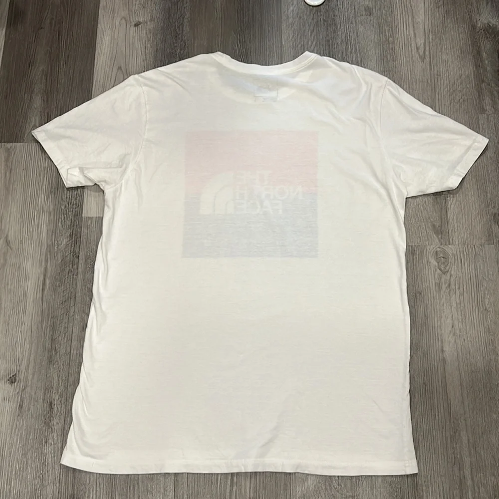 The North Face short sleeve t-shirt, size L